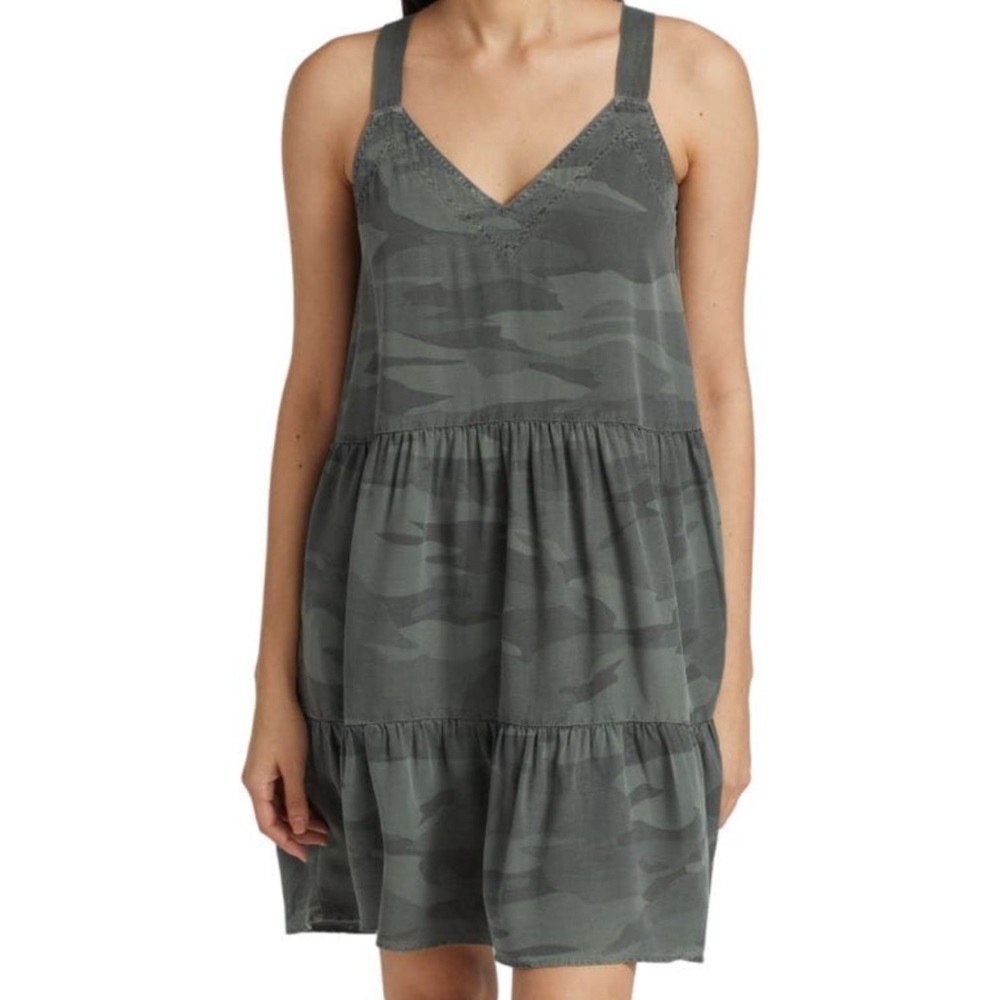 Splendid | NWOT Napa Camo Tiered Mini Dress Medium